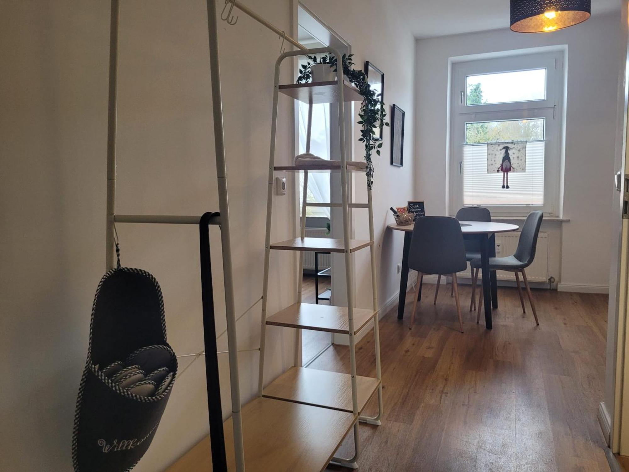 Stay Apartment Bergblick 4 Personen Parkplatz Zentral Bad Pyrmont Exterior photo